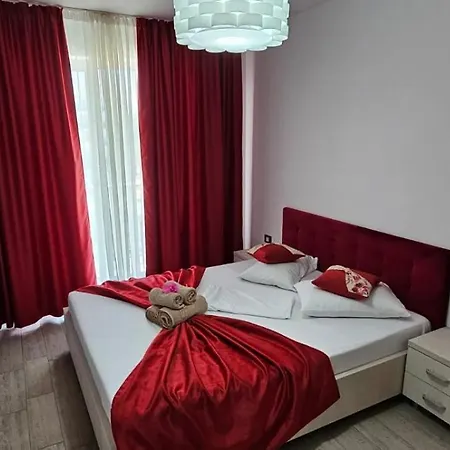 Elite - Pool & 30 Metri De Plaja 3* Năvodari